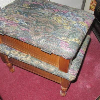 Steffans stools with storage