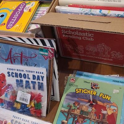 CHILDREN'S PICTURE BOOKS MYSTERY LOT 2