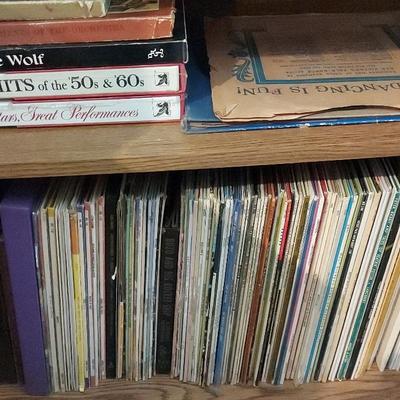 OVER A HUNDRED VINYL RECORDS MYSTERY LOT 2
