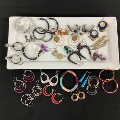 Earring And Bracelet Collection 