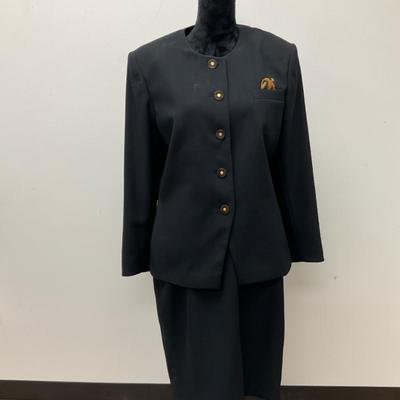 NYP Suit, Ladies Size 14