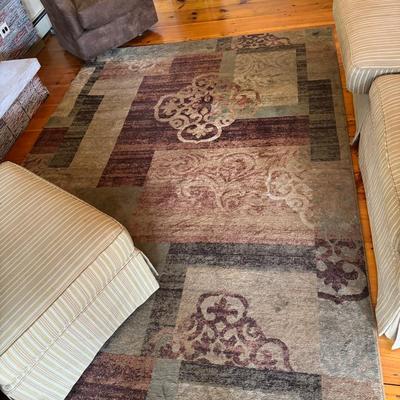 Area Rug – 5’4” x 9’0” with Geometric and Scroll Motif