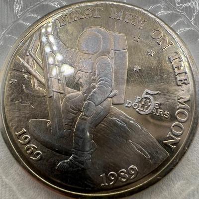 1989 Marshall Islands $5 Commemorative Coin 20th Anniversary Apollo Moon Landing 1969