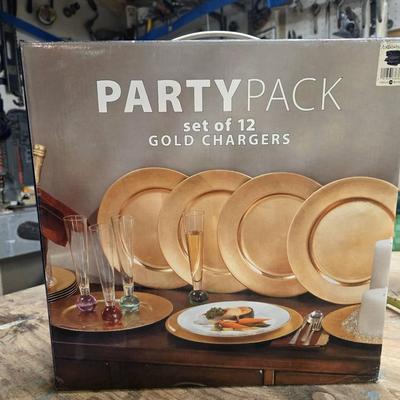 Gold Chargers Set