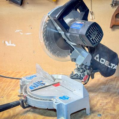 Delta Model 36-075 10" Compound Power Miter Saw