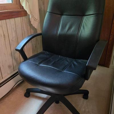 Black Swivel Office Chair