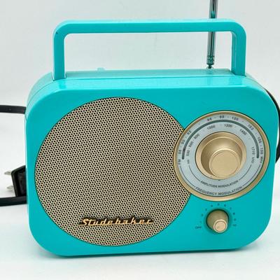 Studebaker Retro Style AM/FM Radio – Aqua Blue