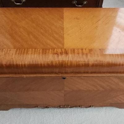 Blanket  Comforter Towel  Storage