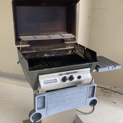 Broilmaster Gas Grill (Natural Gas)