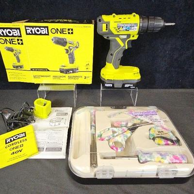 Ryobi One+ 18v 3/8" Cordless Drill/Driver Kit (1) + 5-Piece Tool Kit (1)