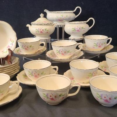 Homer Laughlin "Virginia Rose" Chinaware (27)
