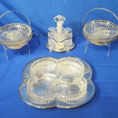 Service Ware Assortment (4)