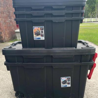 Sterilite Totes , 40 Gal. (2), 15 Gal. (4)