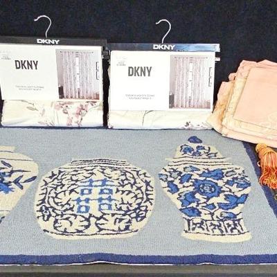 Area Rug (1), Curtain Sets (2), Tassels (6) & TwinXL Linen Set Made In France(1)