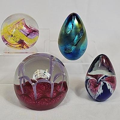 Caithness (2) + Glass Eye Studio (2) Art Glass Paperweights 