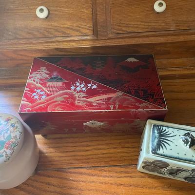 Set of Three Decorative Boxes, Including Lacquer and Ceramic