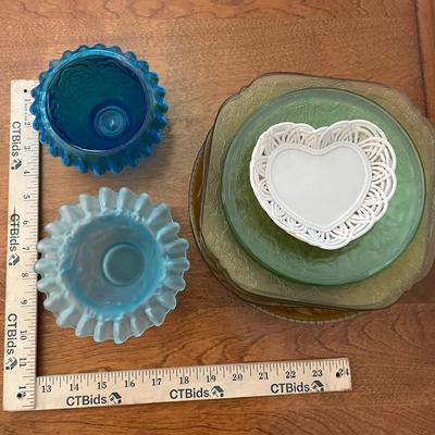 Collection of Glassware and Home Decor Items