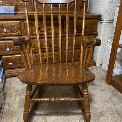 Oak Rocking Chair with Spindle Back Design