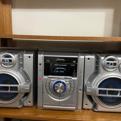 Panasonic SA-AK29 Stereo System with 5-CD Changer