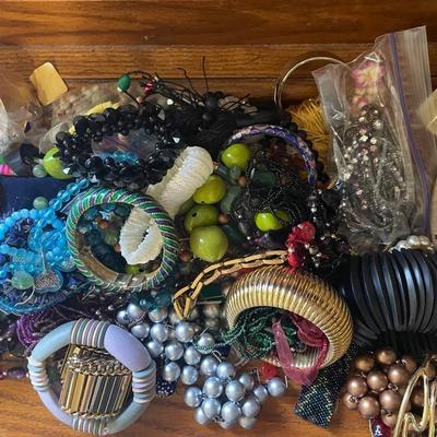 Assorted Lot of Fashion Jewelry Bracelets and Accessories