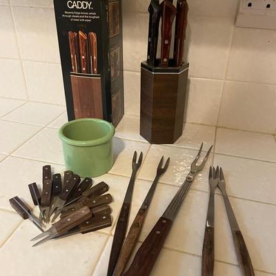 Ekco Flint Steak Knife and Utensil Set with Caddy