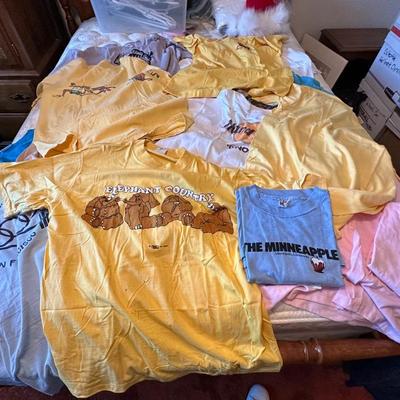 Collectible 1970s–1980s Crazy Shirts & Novelty Tees – 10+ Pieces
