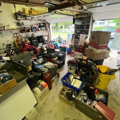 Estate sale photo