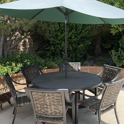 Outdoor Patio Dining Set | Round Table W/ Six Woven Chairs & Lighted Umbrella