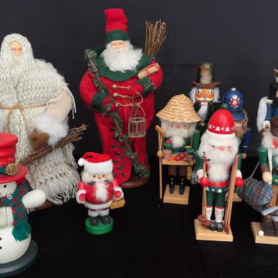 Christmas Decor Lot – Nutcrackers, Santa & Snowman Figurines