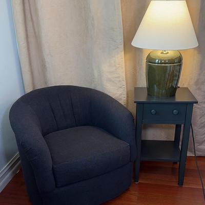 Upholstered Swivel Barrel Chair, Side Table & Ceramic Glossy Lamp 