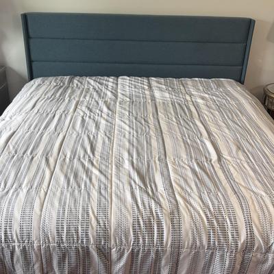Modern King Size Upholstered Headboard & Mattress Set | Stearns & Foster Estate Mattress