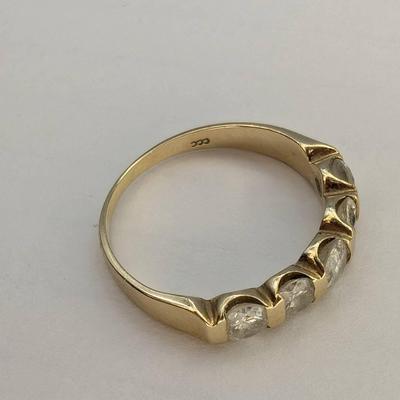 10K Gold & Diamond Ring