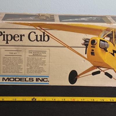 Piper J-3 Cub Carl Goldberg Modle Inc. Airplane 