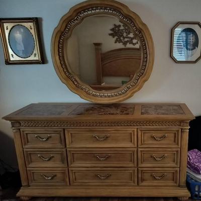 American Signiture 9 Drawer Circular Mirror Vintage Dresser
