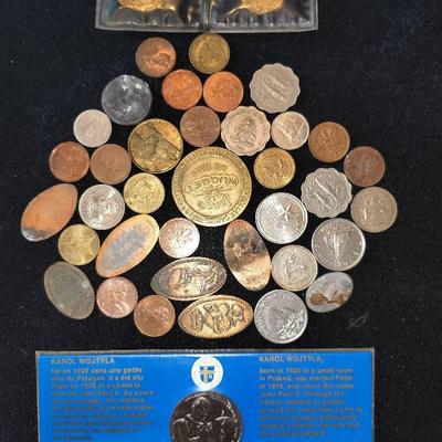 Collection Of Vintage US And Foreign Coins