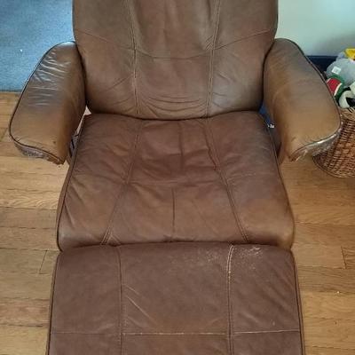 Virmage Leather Chair + Ottoman Foot Rest