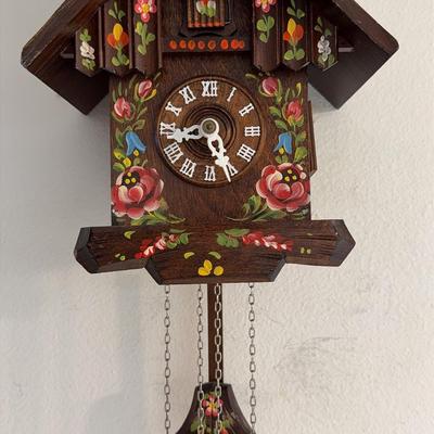 Albert Schwab West German Black Forest Cuckoo Clock Chalet Style