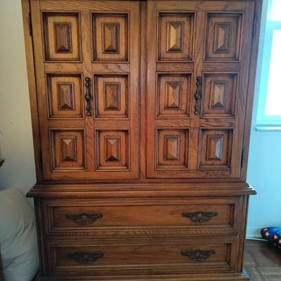 Link Taylor Vintage Wooden Dresser/Armoire