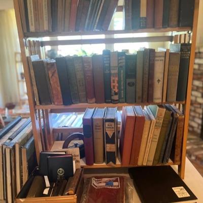 VINTAGE BOOKS