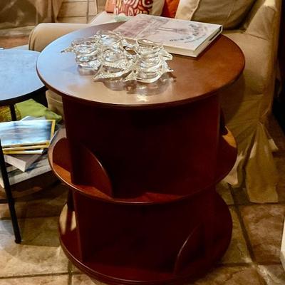 Crab dishes, rotating book cabinet
