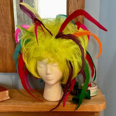 Costume wig