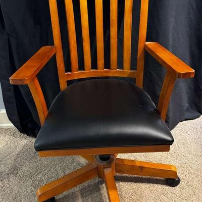 Adjustable Office Chair With Wheels