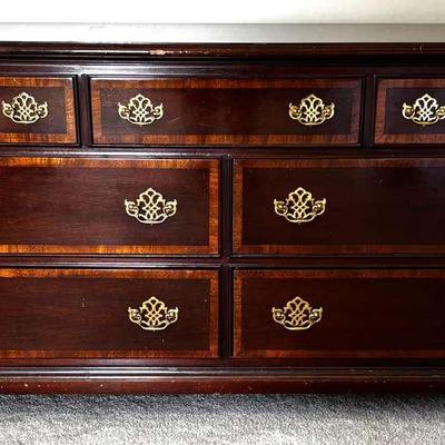 Dresser By Hickory “The American Masterpiece Collection”