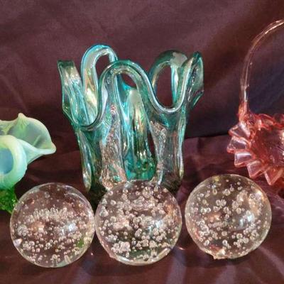 Colorful Glass & Bombay Paper Weights