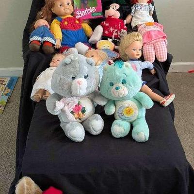 Dolls: Benetton Barbie, Raggedy Ann, Minnie Mouse, Horsman, Care Bears, Holly Hobby 