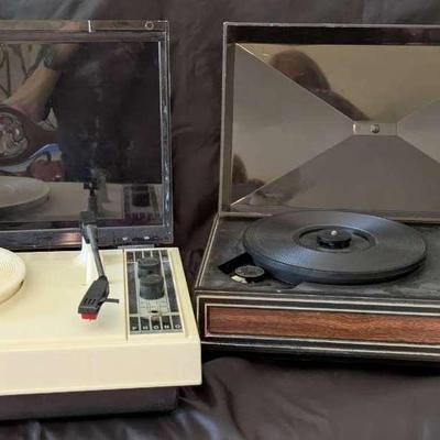 Vintage DJ Stereo SP111 w/Speakers & Tele-Tone Solid State Turn Table