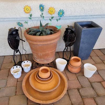 Pots, Frogs, & Butterflies 
