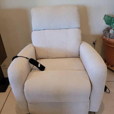Off White Power Lift Recliner 