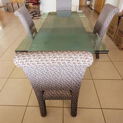 Cattelan Italia Extending Glass Dining Table & 4 Chairs 