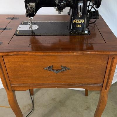 Vintage Sewing Table with PFAFF 130 Sewing Machine 